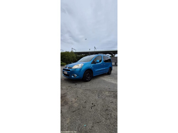 سيارة CITROËN