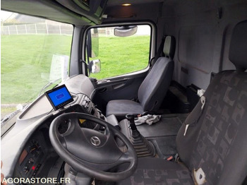 شاحنة بهيكل معدني للمقصورة MERCEDES AXOR 1828N - 2002 / 578 610 KM: صورة 4