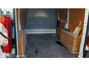فان المدمجة PEUGEOT EXPERT  2009     134695 Kms: صورة 5