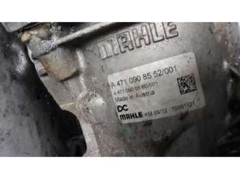 فلتر الوقود - شاحنة Mercedes-Benz Actros: صورة 4 فلتر الوقود - شاحنة Mercedes-Benz Actros: صورة 4