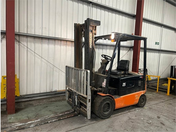 رافعة شوكية كهربائية Doosan B25X-5: صورة 2