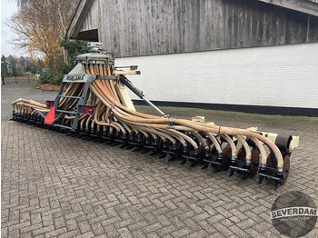 معدات التسميد