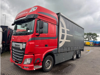 شاحنة ذات ستائر جانبية DAF XF 480