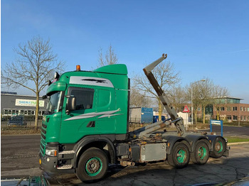 شاحنة برافعة خطافية SCANIA G 490