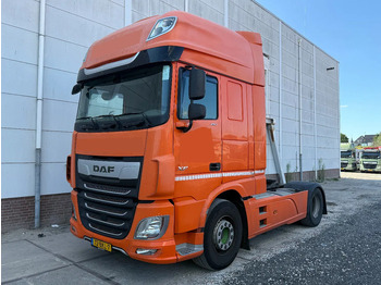 رأس تريلا DAF XF 450