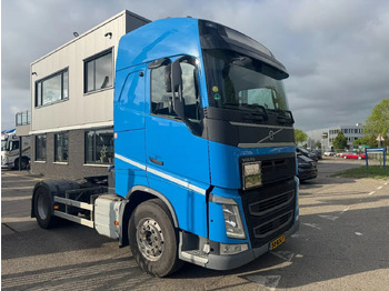 مقطورة السحب VOLVO FH 420