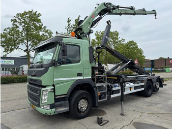 شاحنة برافعة خطافية VOLVO FM 370