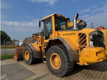 اللودر بعجل VOLVO L90F