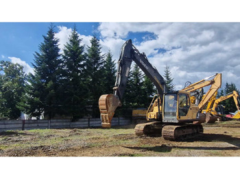 حفّار VOLVO EC140BLC