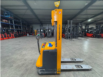 رافعة شوكية 2013 JUNGHEINRICH EJC220 2,000KG STACKER PALLET TRUCK ANT FREE LIFT: صورة 2 رافعة شوكية 2013 JUNGHEINRICH EJC220 2,000KG STACKER PALLET TRUCK ANT FREE LIFT: صورة 2