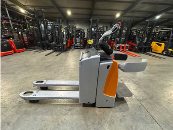 رافعة شوكية STILL