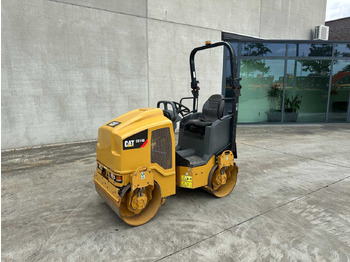 رَصَّاص الطرق CATERPILLAR CB14B