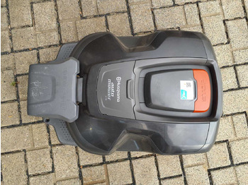 جزازة عشب الحدائق HUSQVARNA