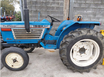 جرار صغير ISEKI