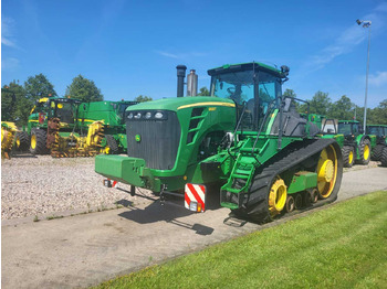 جرار مجنزر JOHN DEERE 30 Series