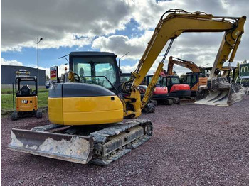 حفّار KOMATSU PC78MR-6