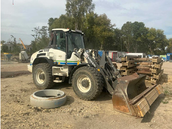 اللودر بعجل VOLVO L45