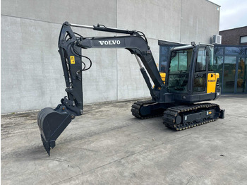 حفار زاحف VOLVO EC60C
