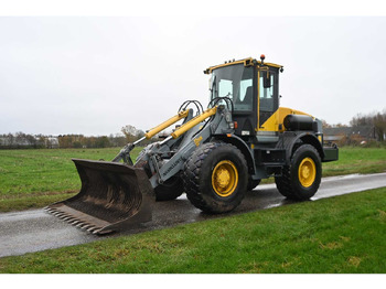 اللودر بعجل WERKLUST - 2001 - WG18D - SHOVEL: صورة 2 اللودر بعجل WERKLUST - 2001 - WG18D - SHOVEL: صورة 2