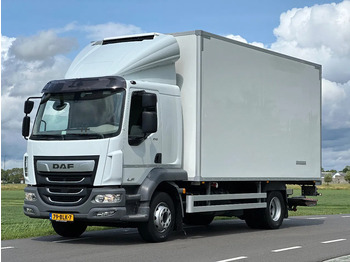 شاحنة ذات مبرد DAF LF 210