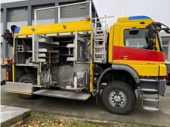 شاحنة حريق Mercedes-Benz 1833 Axor 4x4, Kran Palfinger, Rosenbauer, AHK: صورة 4
