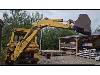 لودر ذو محراث خلفي/ باكهو MASSEY FERGUSON
