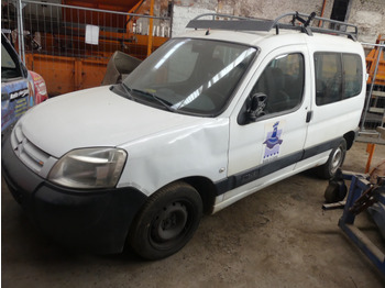 سيارة CITROËN