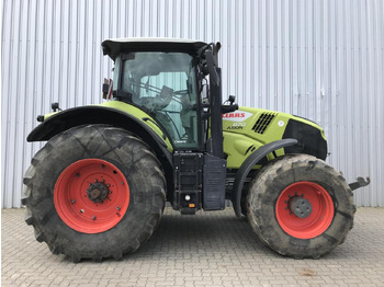 جرار CLAAS Axion 870: صورة 2