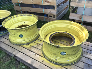 إطارات JOHN DEERE