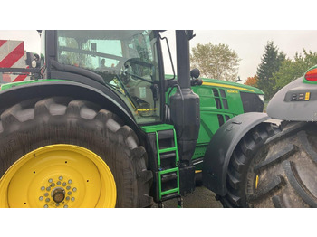 جرار John Deere 6230R: صورة 3