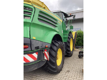 حصادة الأعلاف John Deere 8300: صورة 4 حصادة الأعلاف John Deere 8300: صورة 4