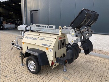 برج إنارة Ingersoll Rand Kubota LT6K 9 meter light tower generator: صورة 4