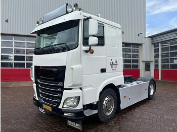 مقطورة السحب DAF XF 510