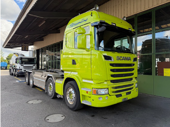 شاحنة برافعة خطافية SCANIA R 490
