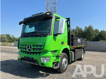 شاحنة قلاب MERCEDES-BENZ Arocs