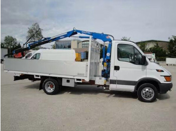 شاحنات مسطحة, شاحنة كرين Iveco Daily 35C11 - flatbed+crane: صورة 3