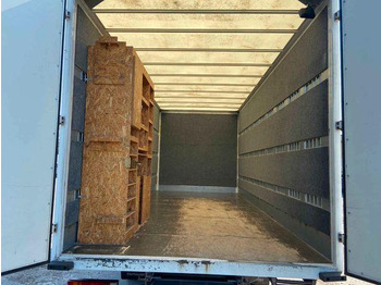 شاحنة صندوقية Mercedes-Benz Atego 816: صورة 5