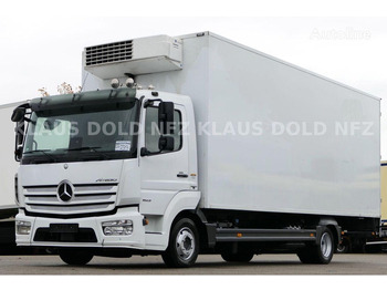 شاحنة ذات مبرد MERCEDES-BENZ Atego 823