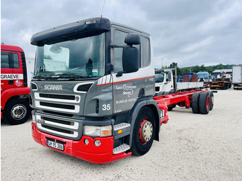 شاحنة بهيكل معدني للمقصورة SCANIA R