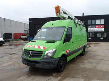 شاحنة توصيل مغلقة MERCEDES-BENZ Sprinter 513