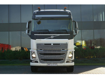 تأجير Volvo FH 16 / 660 / 6x4 / DMC: 180.000 KG !! / RETARDER / EURO 6 / I-P Volvo FH 16 / 660 / 6x4 / DMC: 180.000 KG !! / RETARDER / EURO 6 / I-P: صورة 3 تأجير Volvo FH 16 / 660 / 6x4 / DMC: 180.000 KG !! / RETARDER / EURO 6 / I-P Volvo FH 16 / 660 / 6x4 / DMC: 180.000 KG !! / RETARDER / EURO 6 / I-P: صورة 3
