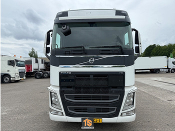 مقطورة السحب Volvo FH EURO 6 - AUTOMATIC - HYDRAULICS - NL TRUCK - APK/TUV 09/2025 - NEW TACHO - TOP!: صورة 2