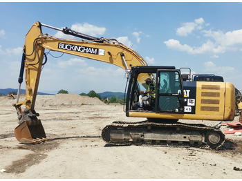 حفار زاحف CATERPILLAR 320E