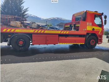 شاحنة سحب DAF LF320: صورة 3