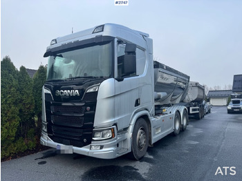 شاحنة قلاب SCANIA R