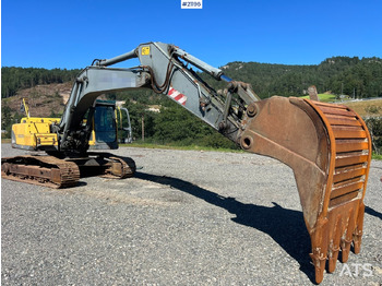 حفار زاحف VOLVO EC240