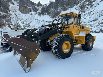 اللودر بعجل VOLVO L120