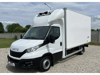 شاحنة توصيل مبردة IVECO Daily