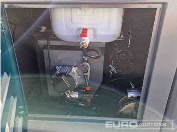 سياره كنس شوارع