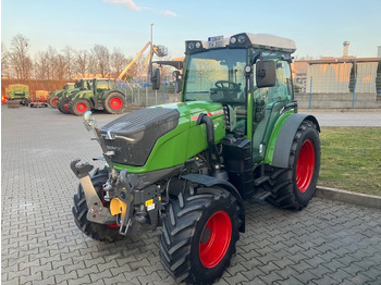 جرار FENDT 211 P Vario
